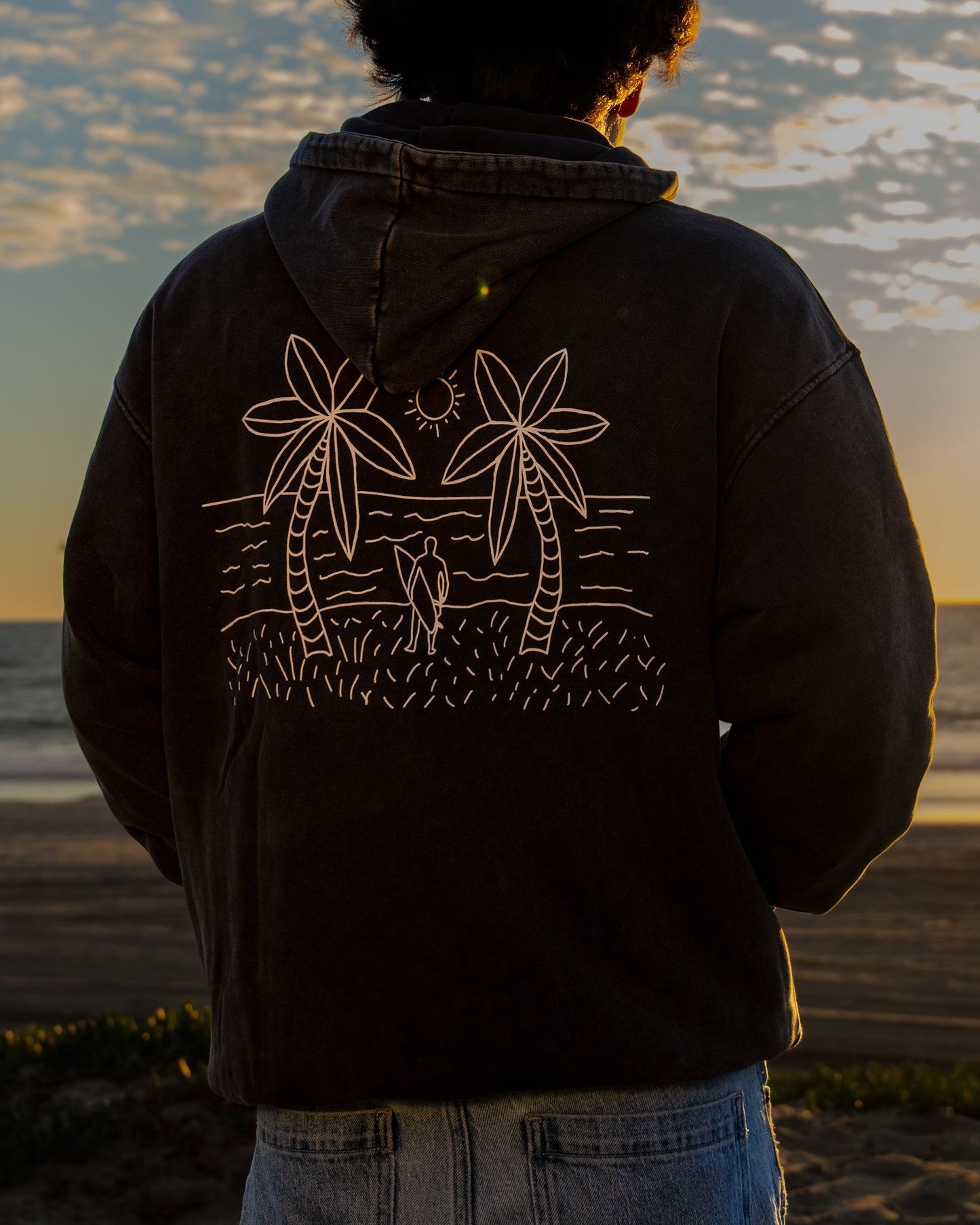 COASTLINE HOODIE
