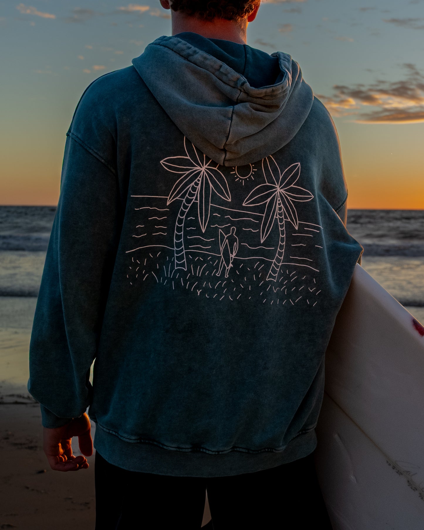 COASTLINE HOODIE